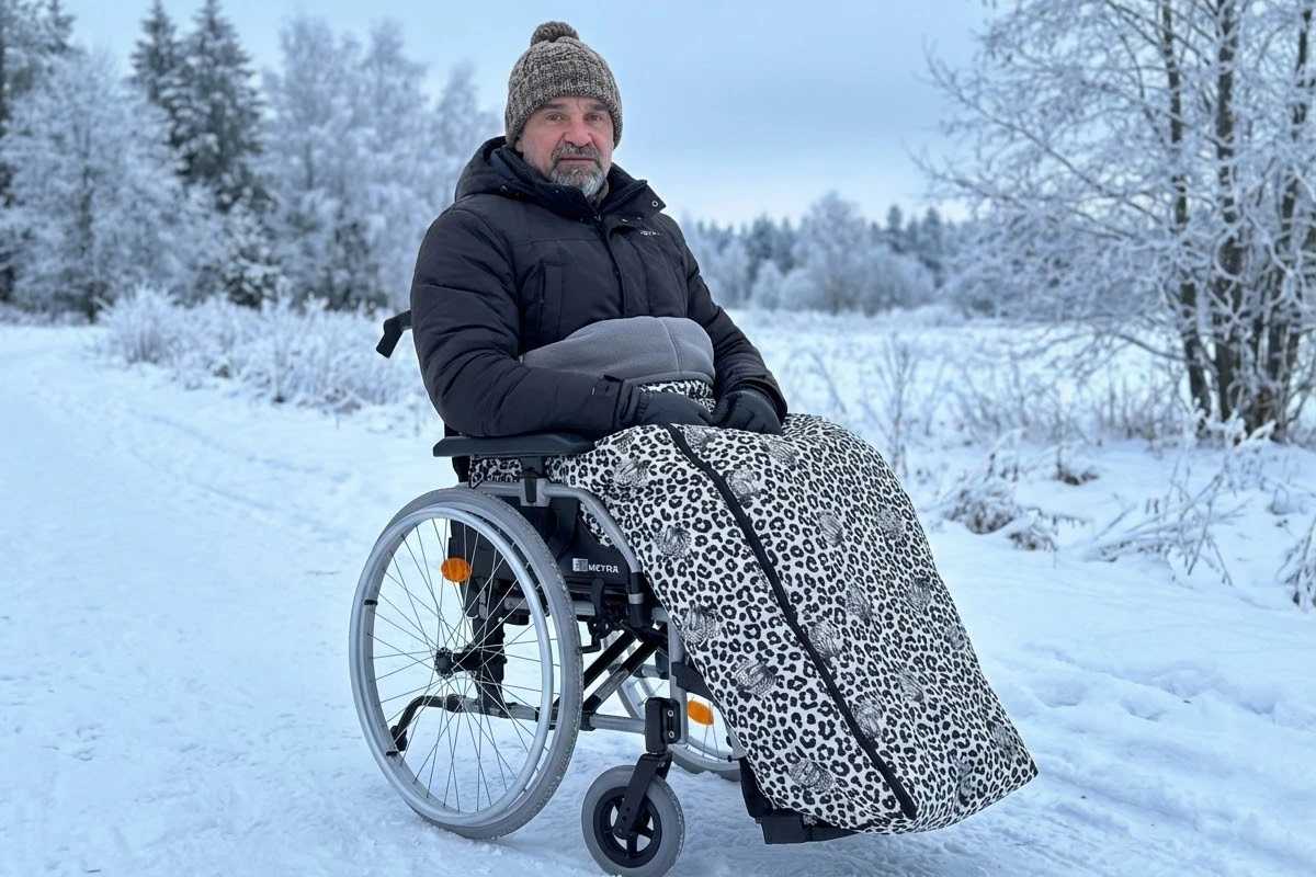 Утеплённый мешок для инвалидной коляски