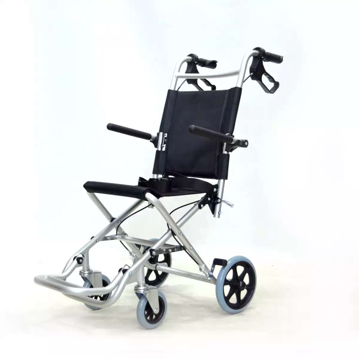 Инвалидные кресла-каталки? Особенности и правила выбора