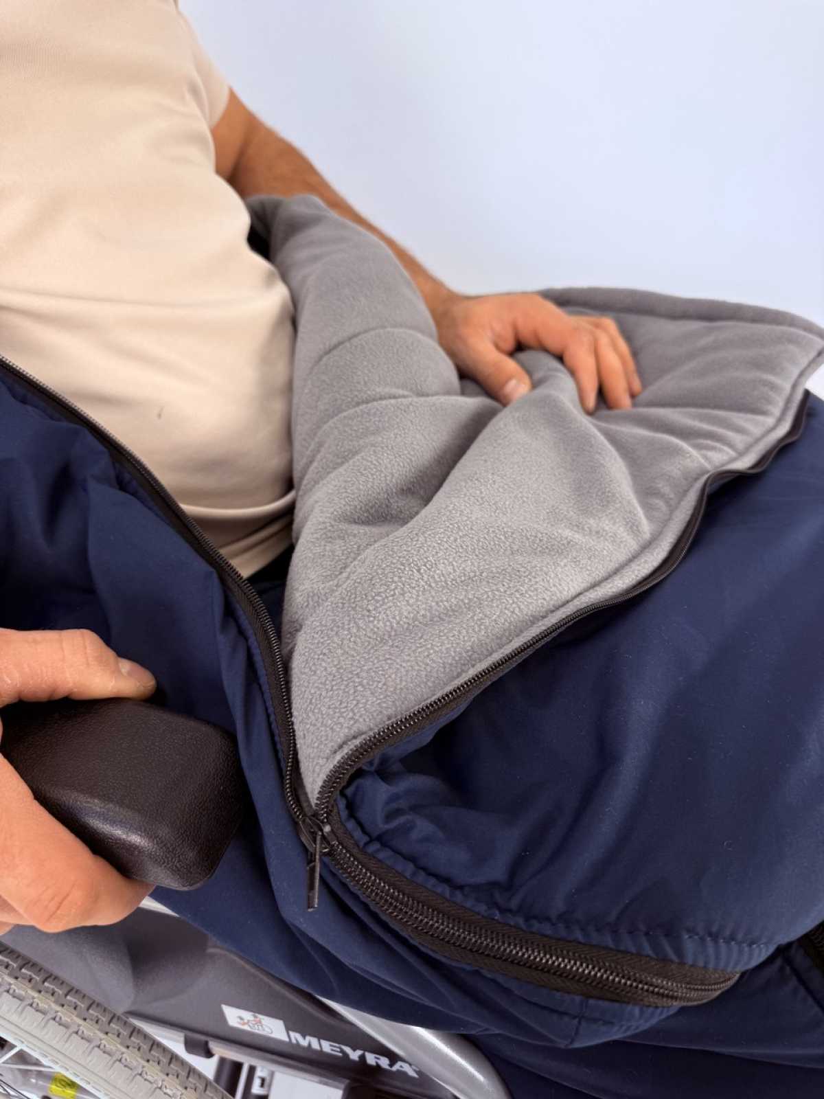 Анатомический спальный мешок для инвалидов 001