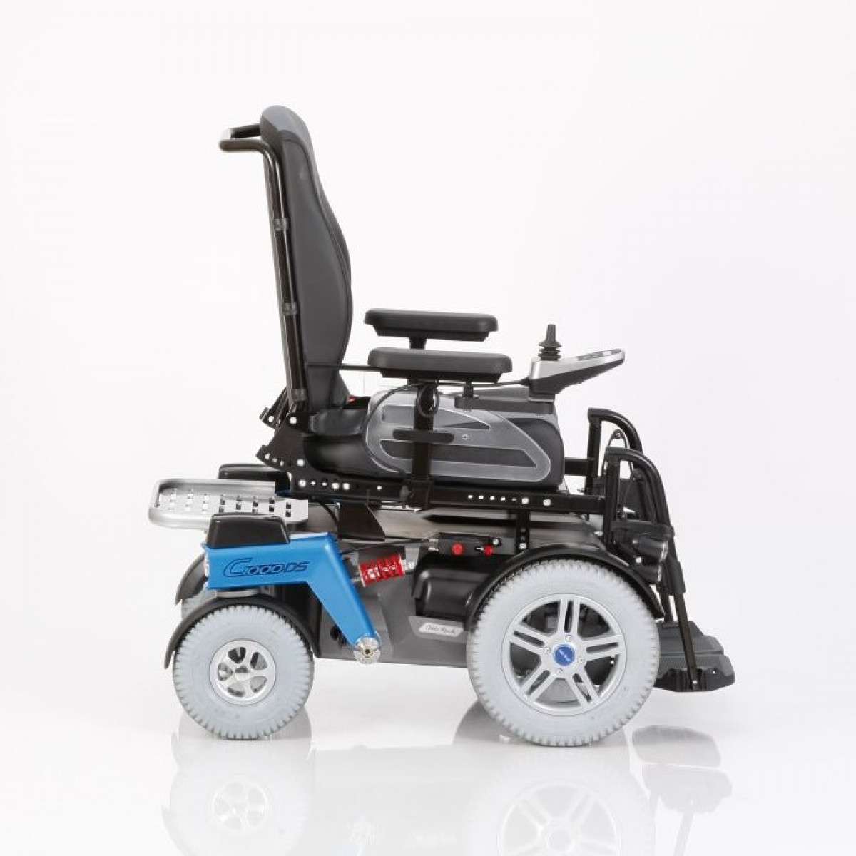 Инвалидная коляска с электроприводом С1000 DS