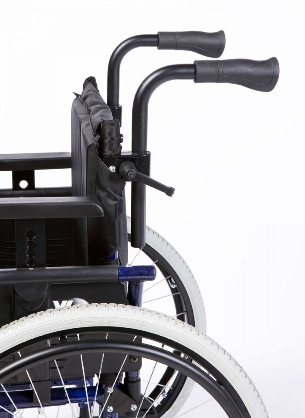 Кресло-коляска инвалидное детское Vermeiren EclipsX4 Kids