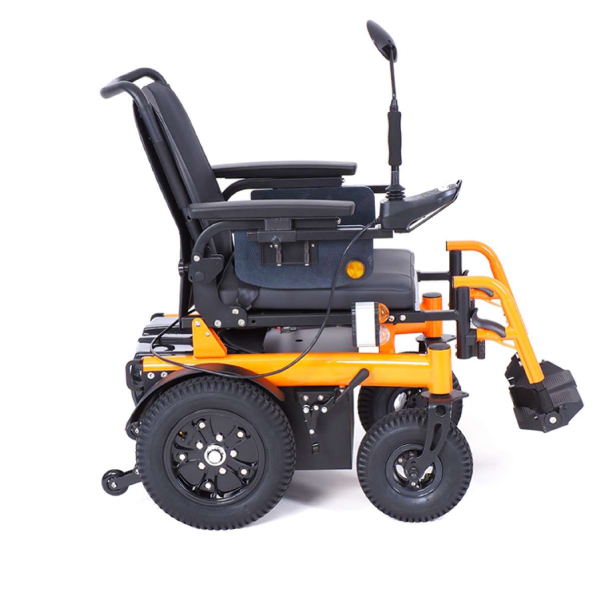 Кресло-коляска c электроприводом MET ALLROAD C21