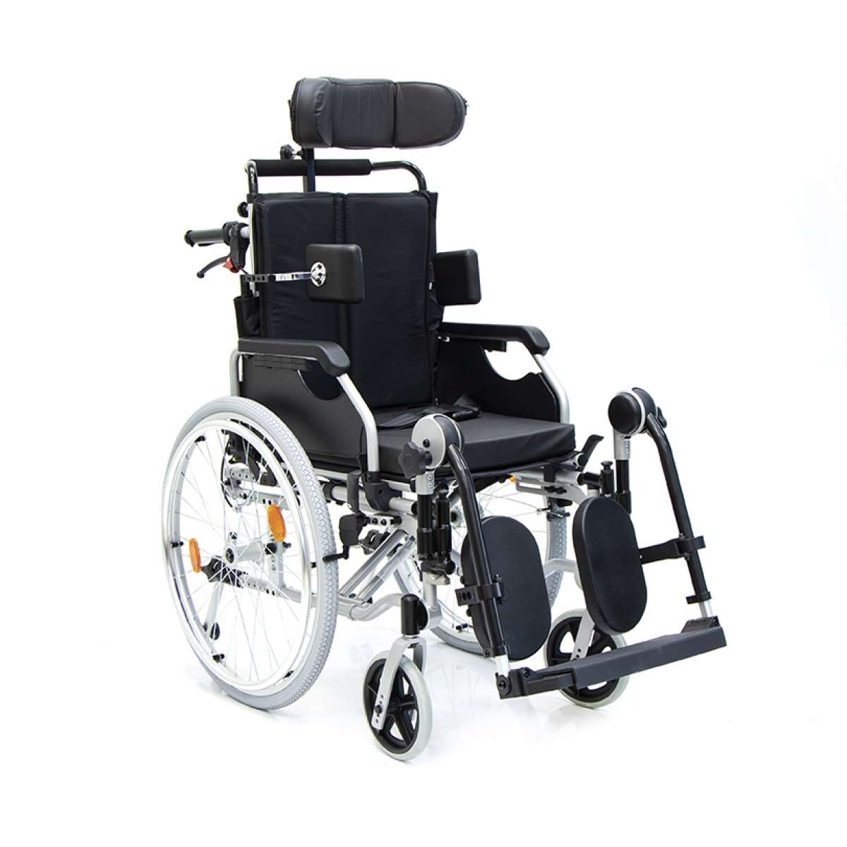 Кресло-коляска  механическое Omega Luxe 450