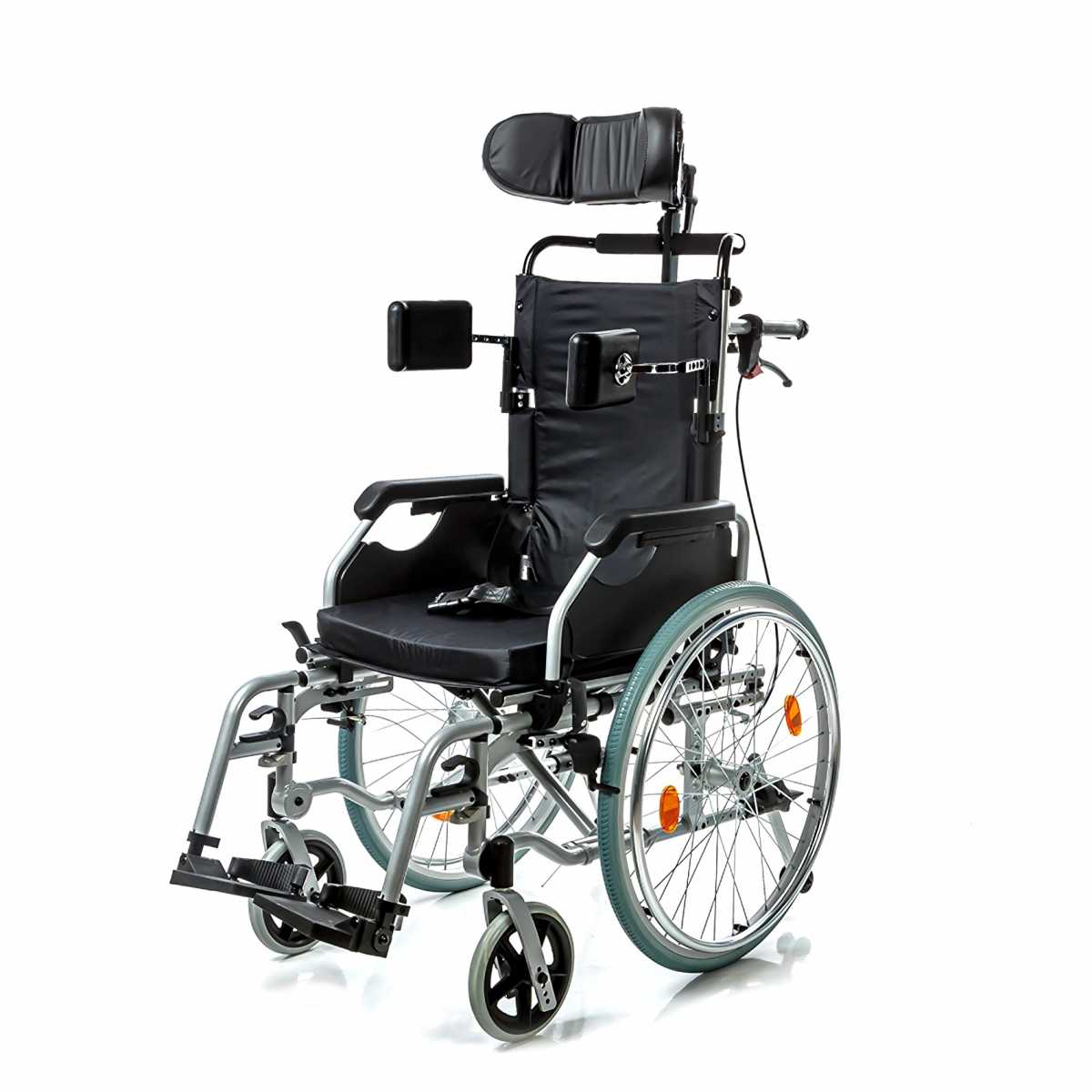 Кресло-коляска механическая с ДЦП оснащением Omega Luxe 400